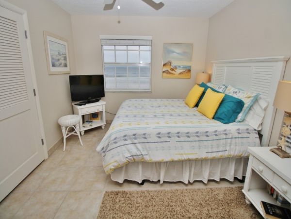 New Smyrna Beach Condo 978685