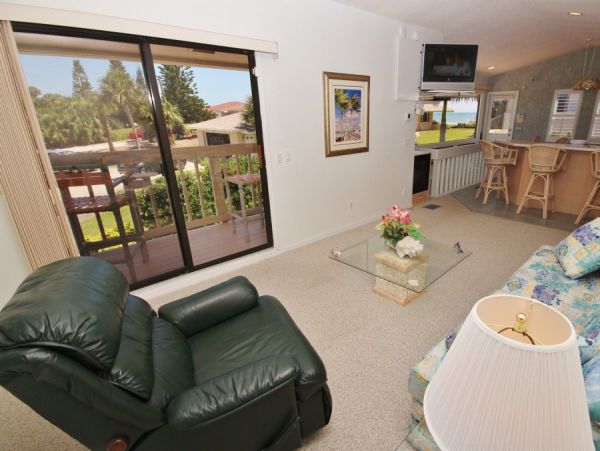 New Smyrna Beach Home 978689