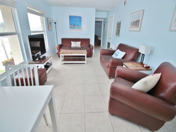 New Smyrna Beach Condo 978693