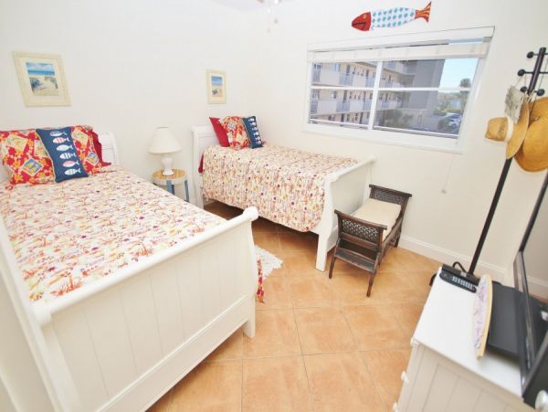 New Smyrna Beach Condo 978694