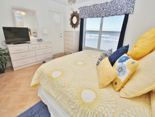 New Smyrna Beach Condo 978694