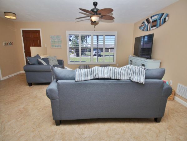 New Smyrna Beach Home 978698