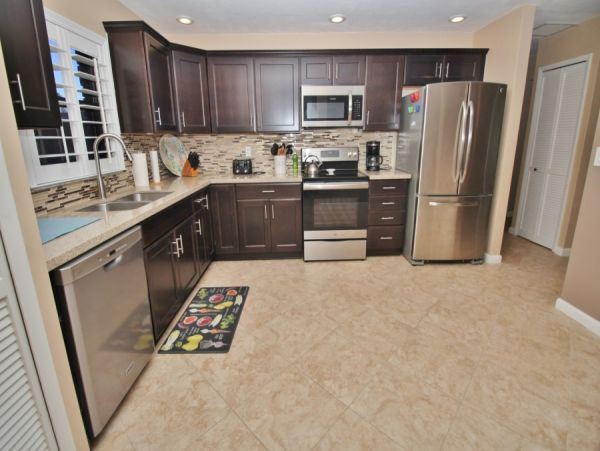 New Smyrna Beach Home 978698