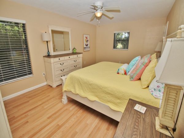 New Smyrna Beach Home 978698