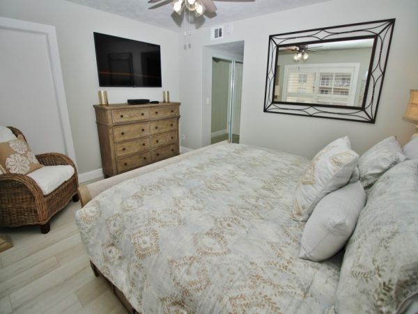 New Smyrna Beach Condo 978699