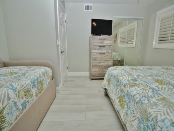 New Smyrna Beach Condo 978699
