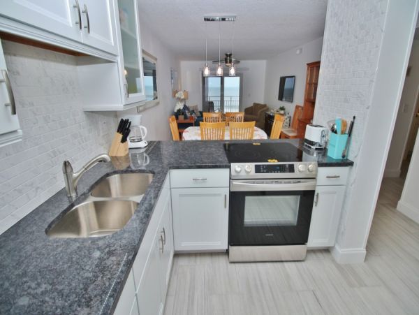 New Smyrna Beach Condo 978701