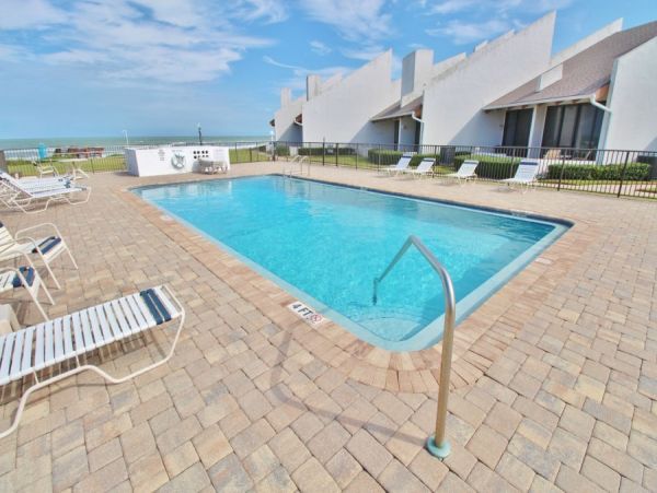 New Smyrna Beach Condo 978717