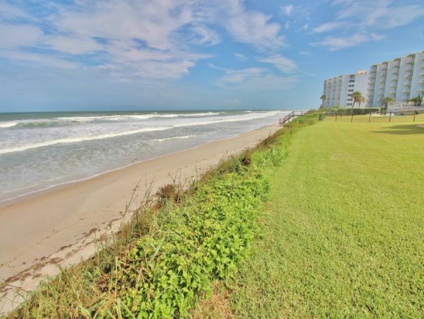 New Smyrna Beach Condo 978717