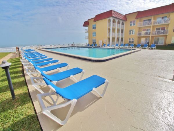 New Smyrna Beach Condo 978722