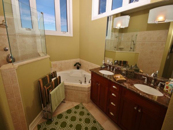 Riverfront Vacation Home in New Smyrna with Two Boat Docks Sleeps 12