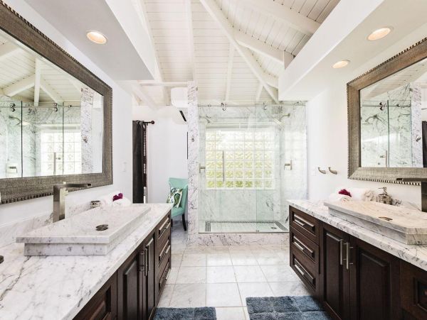 A Premier Vacation Home with Pool & Panoramic Ocean Views