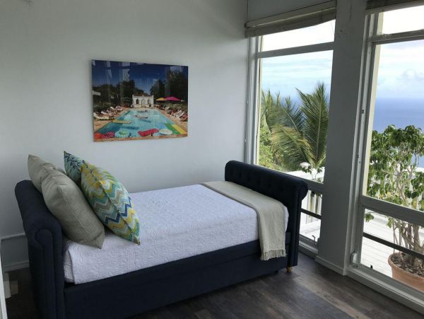 St. Thomas Home 978744
