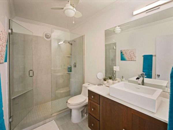 St. Thomas Home 978744