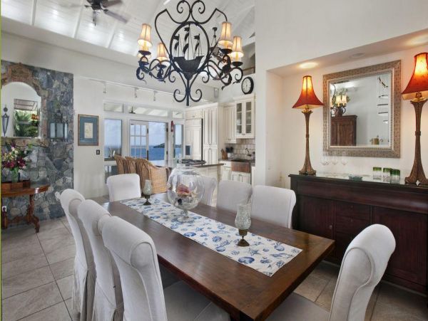 Five bedrooms Ocean View Luxury Home With Private Pool