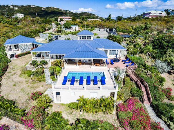 Five bedrooms Ocean View Luxury Home With Private Pool