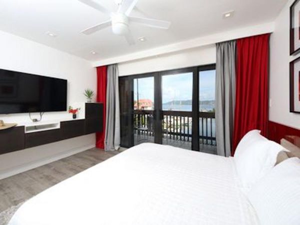St. Thomas Condo 978751