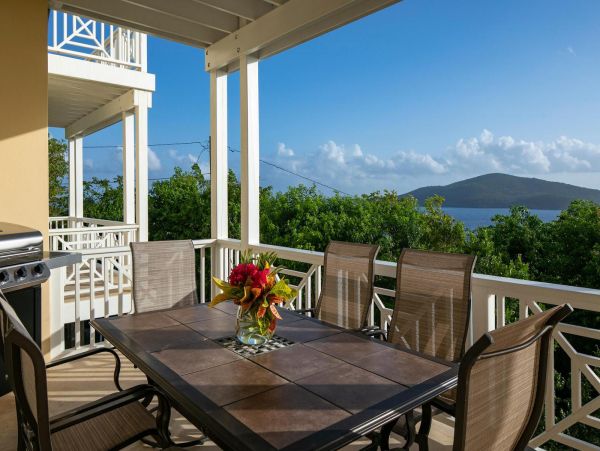 4 Bedroom Villa Overlooking the Beautiful Caribbean Waters