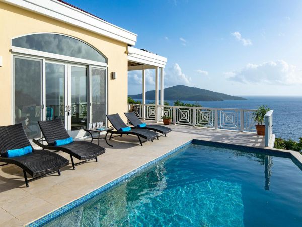4 Bedroom Villa Overlooking the Beautiful Caribbean Waters