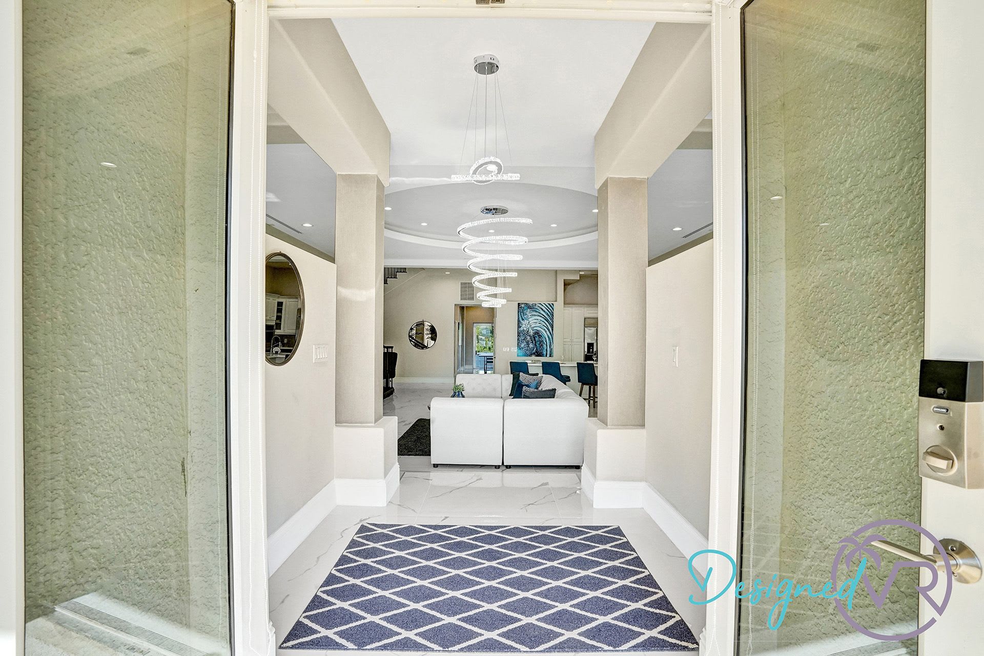 Hollywood Home 978756