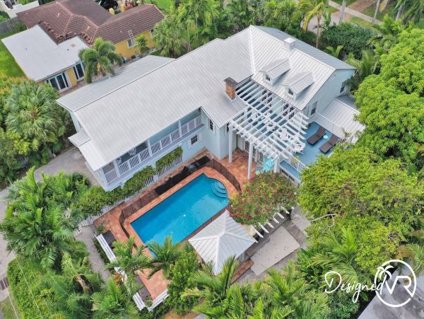 Hollywood Home 978762