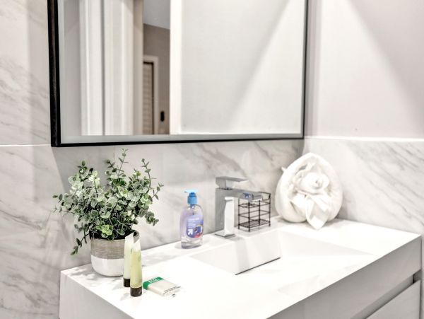 Hollywood Home 978762
