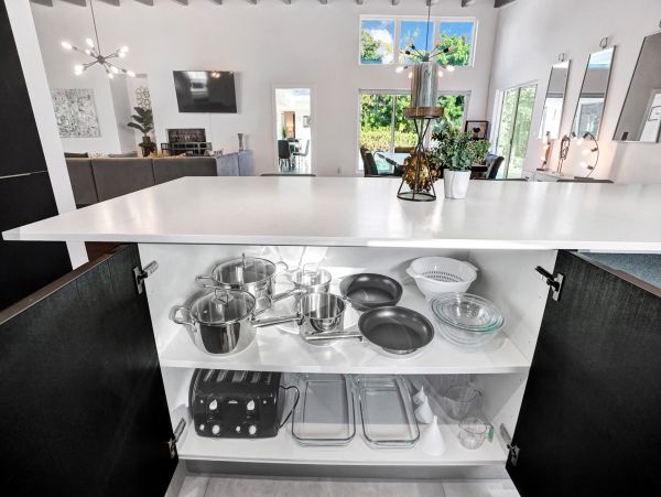 Hollywood Florida Vacation Pool Home Five Bedrooms Sleeps 10