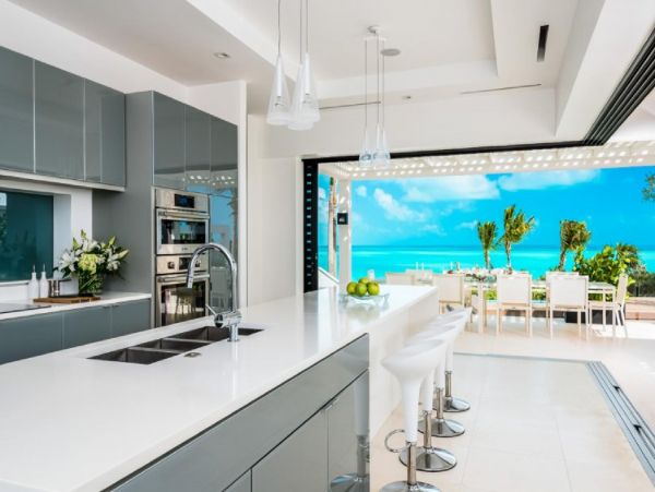 On Beach Turks and Caicos Luxury Vacation Home Sleep