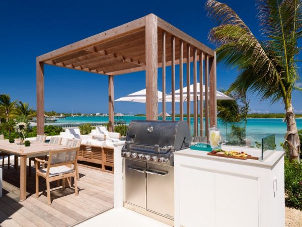 On Beach Luxury Turks and Caicos Vacation Home + Guest House