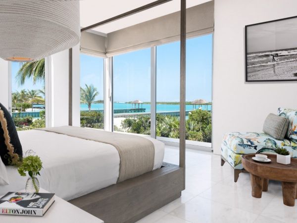 On Beach Luxury Turks and Caicos Vacation Home + Guest House