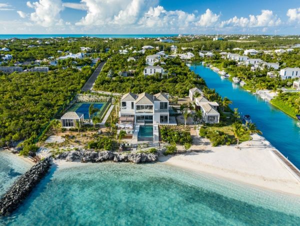 On Beach Luxury Turks and Caicos Vacation Home + Guest House