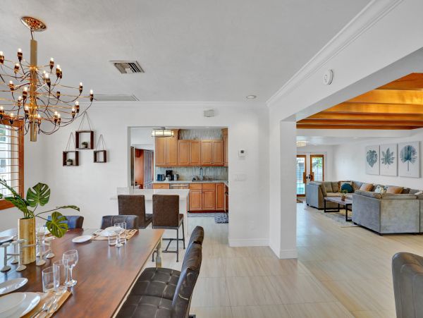 Home with Great Patio and Private Pool