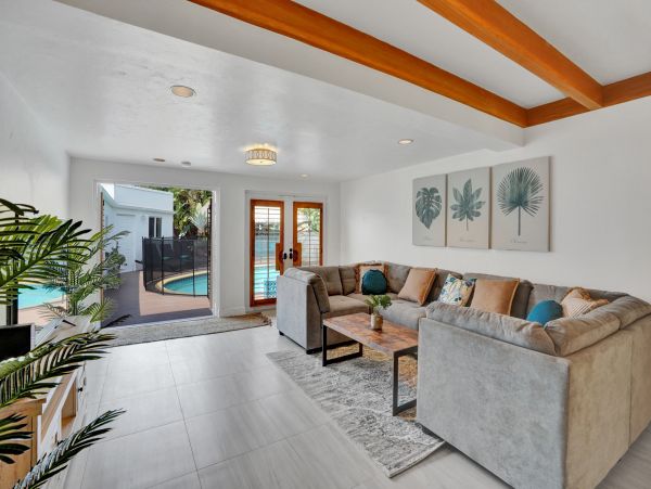 Home with Great Patio and Private Pool