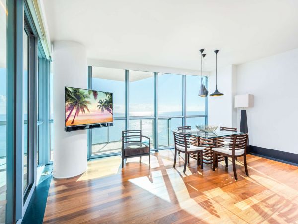 Miami Beach Condo 978822