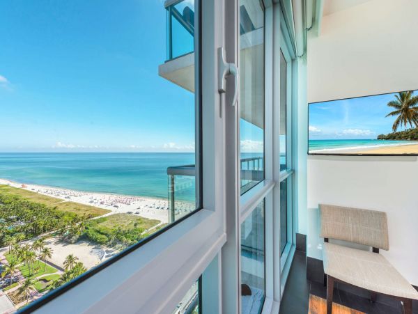 Miami Beach Condo 978822
