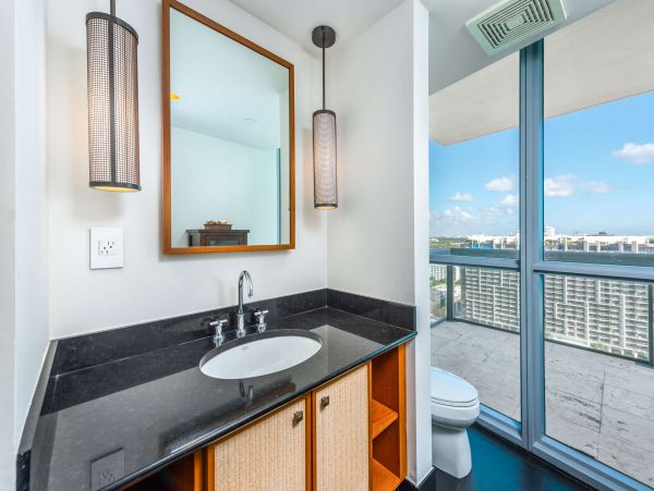 Miami Beach Condo 978822