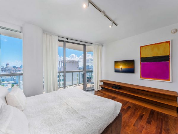 Miami Beach Condo 978823