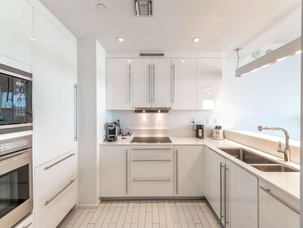Miami Beach Condo 978824