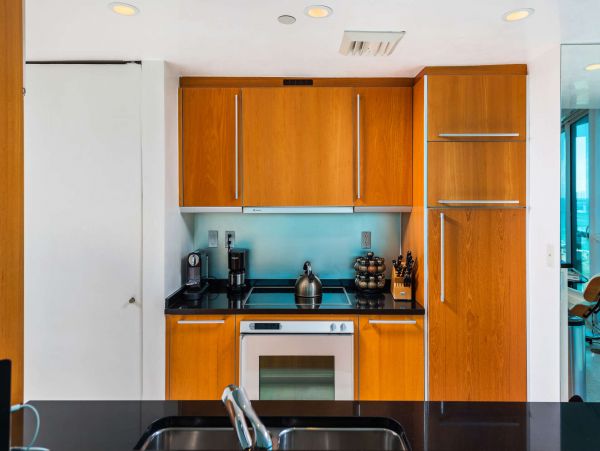 Miami Beach Condo 978825