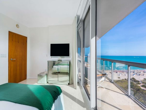 Miami Beach Condo 978825