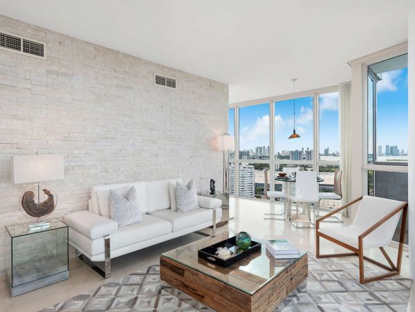 Miami Beach Condo 978826