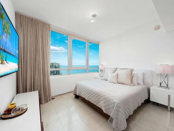 Miami Beach Condo 978826
