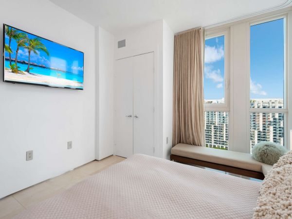 Miami Beach Condo 978826