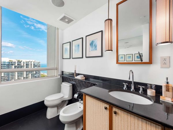Miami Beach Condo 978826