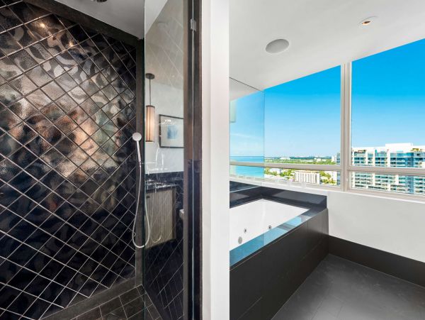Miami Beach Condo 978826