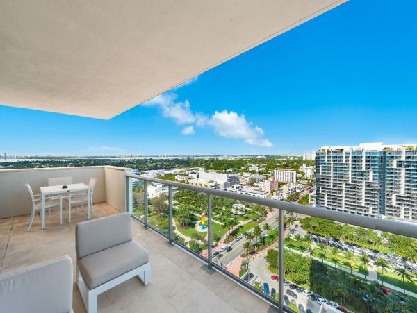 Miami Beach Condo 978826