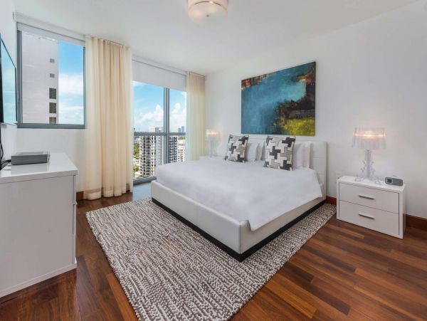 Miami Beach Condo 978828
