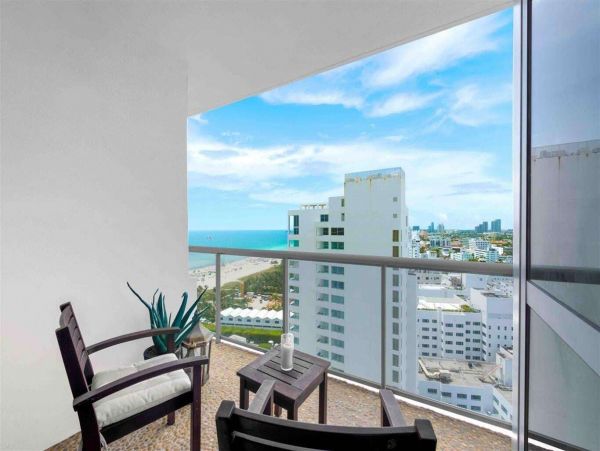 Miami Beach Condo 978829