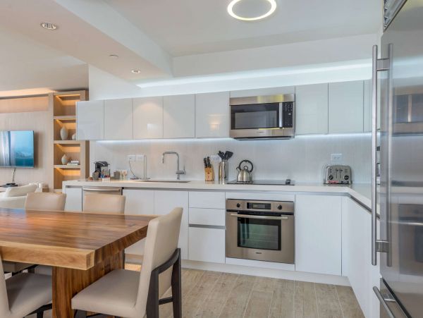 Miami Beach Condo 978830
