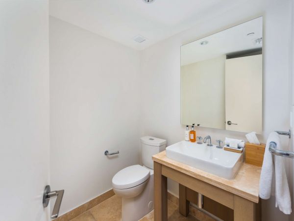 Miami Beach Condo 978831